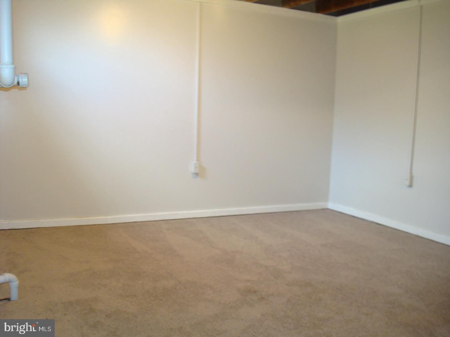1957 Carter Road Folcroft, PA 19032 - Photo 11 of 13 Basement - Finished