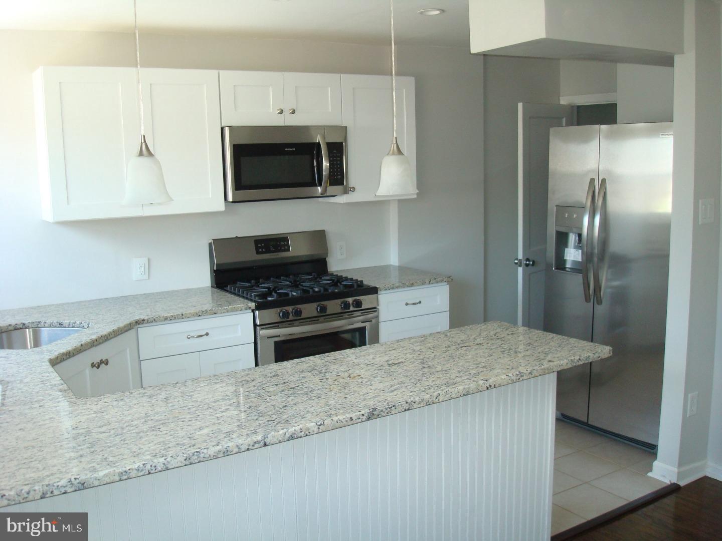 1957 Carter Road Folcroft, PA 19032 - Photo 5 of 13 Kitchen