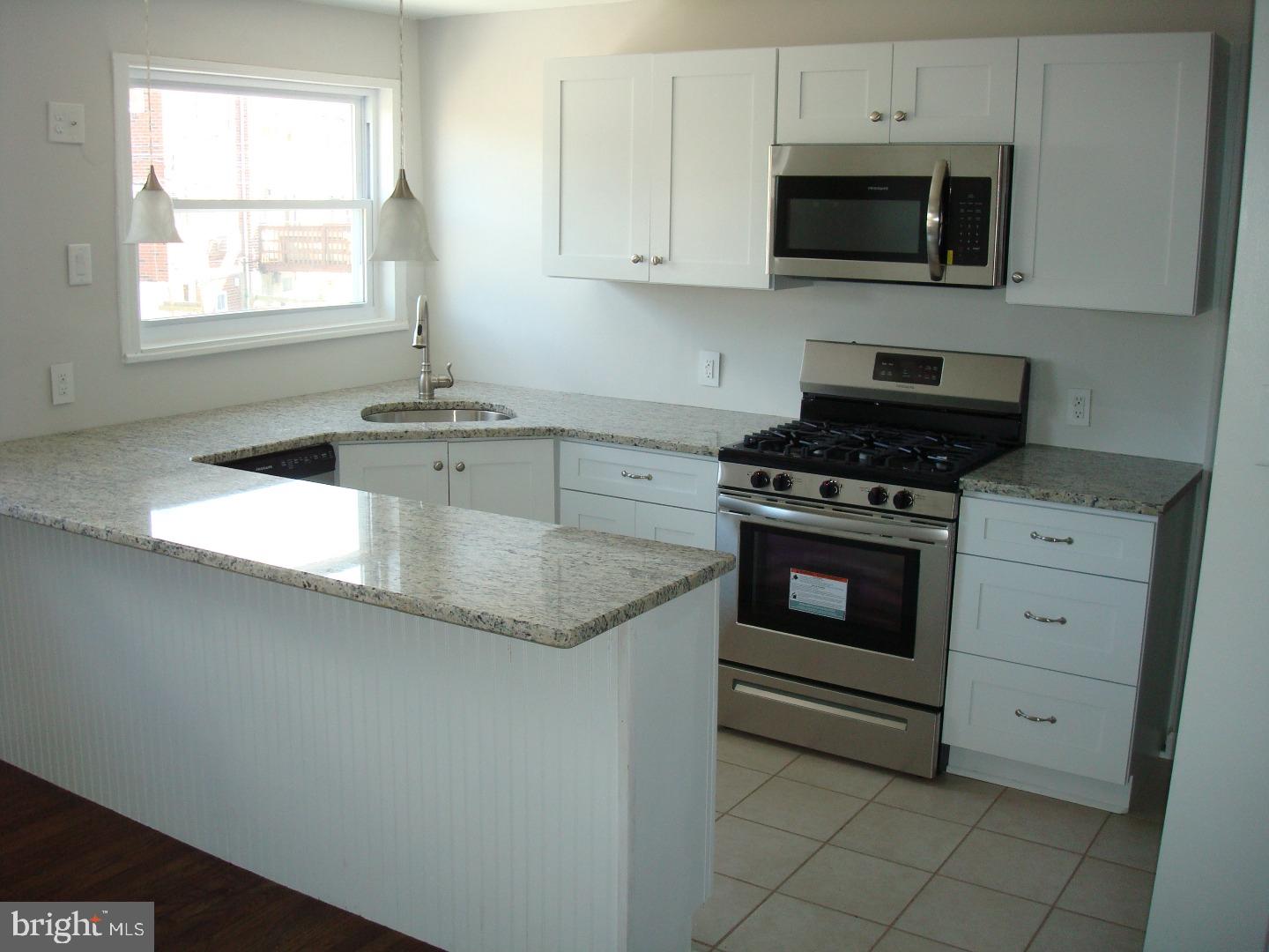 1957 Carter Road Folcroft, PA 19032 - Photo 6 of 13 Kitchen