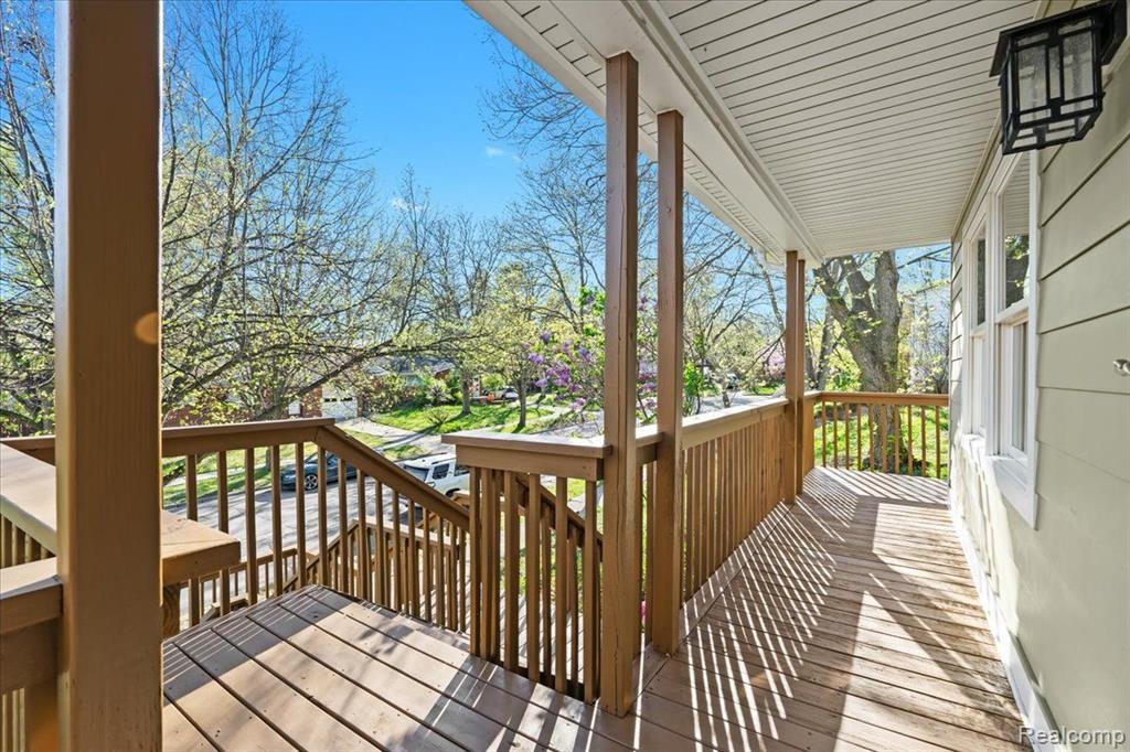 1104 Wendy Road Ann Arbor, MI 48103 - Photo 3 of 33 Gallery Image 3