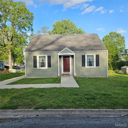 $140,000 | 302 South Chamberlin Street, Lebanon, IL 62254