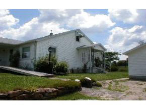 4499 South Dunlap Road Bloomington, IN 47403 - Photo 4 of 11
