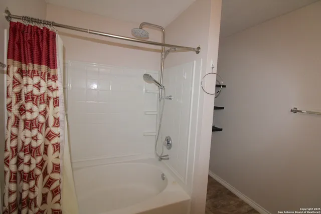 $1,800 | 7815 Liberty Horse, Selma, TX 78154