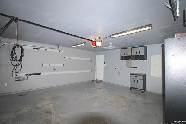 $1,800 | 7815 Liberty Horse, Selma, TX 78154