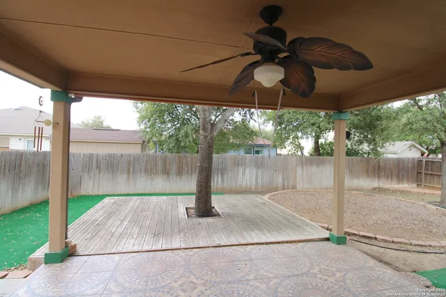 $1,800 | 7815 Liberty Horse, Selma, TX 78154