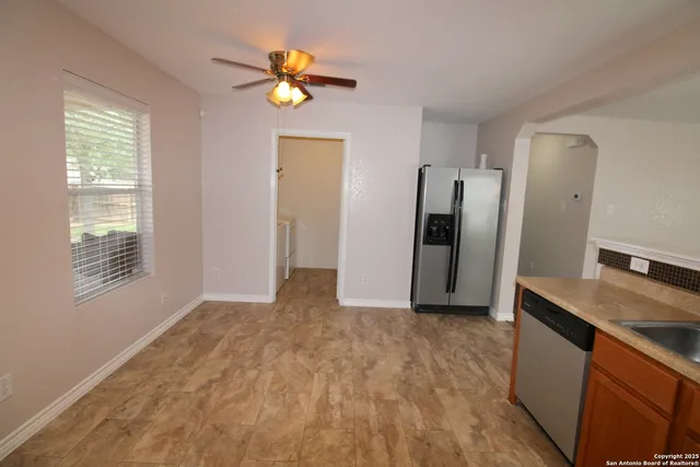 $1,800 | 7815 Liberty Horse, Selma, TX 78154