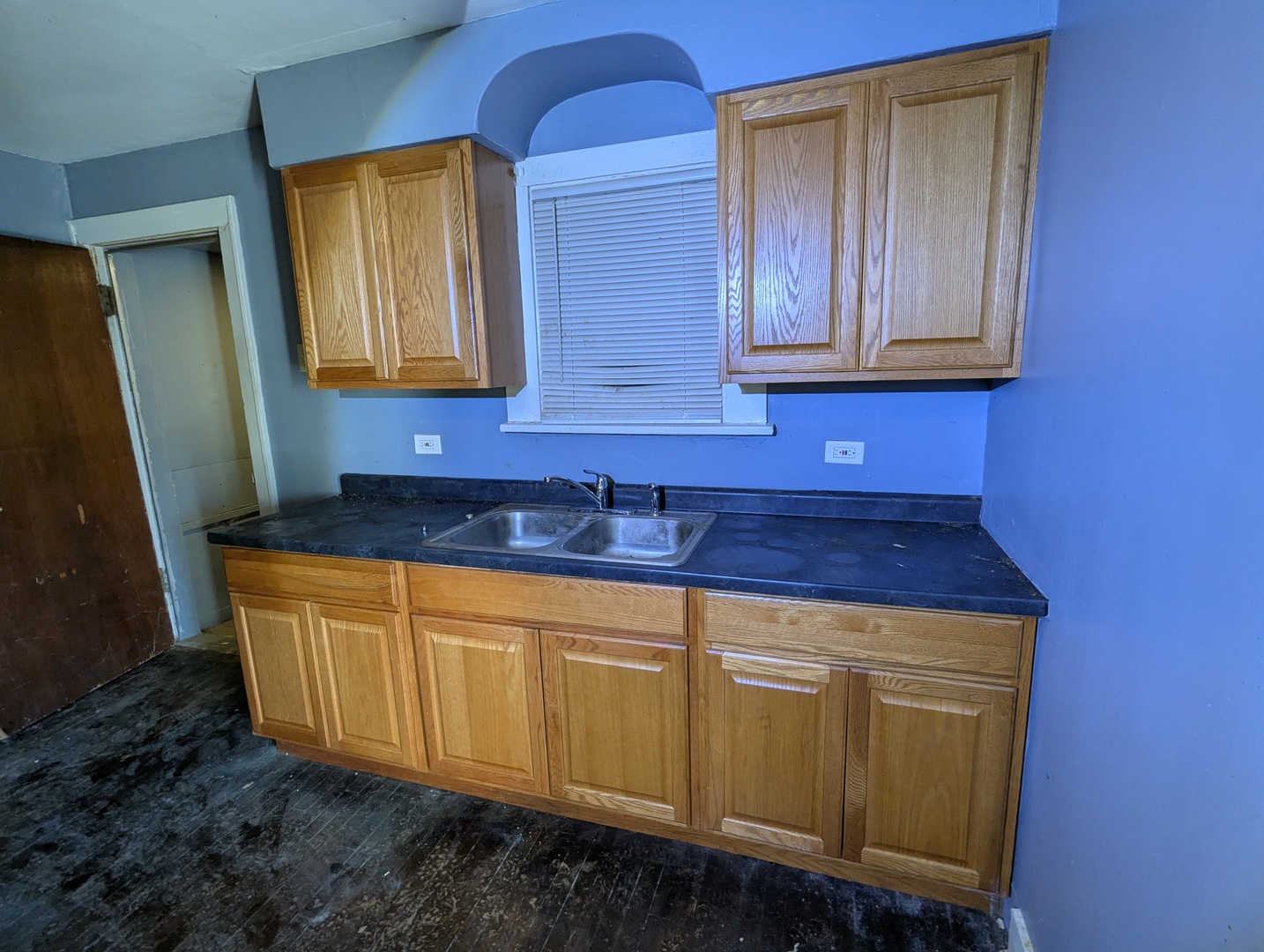 224 156th Street Calumet City, IL 60409 - Photo 5 of 26