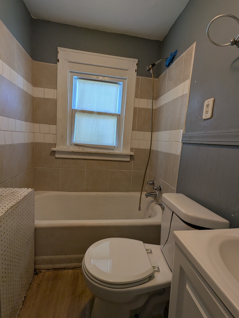 224 156th Street Calumet City, IL 60409 - Photo 9 of 26