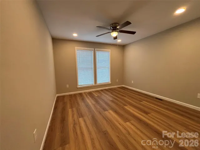 $2,100 | 931 East Front Street, Statesville, NC 28677