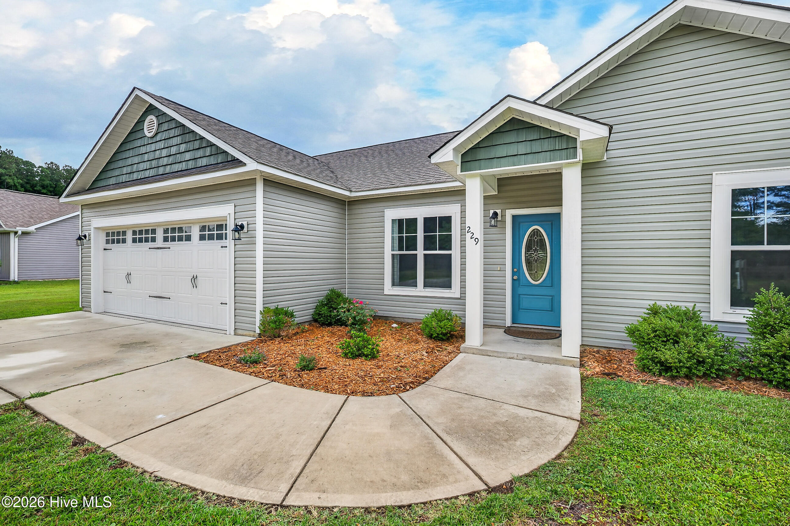 229 Clay Hill Road Sneads Ferry, NC 28460 - Photo 4 of 31