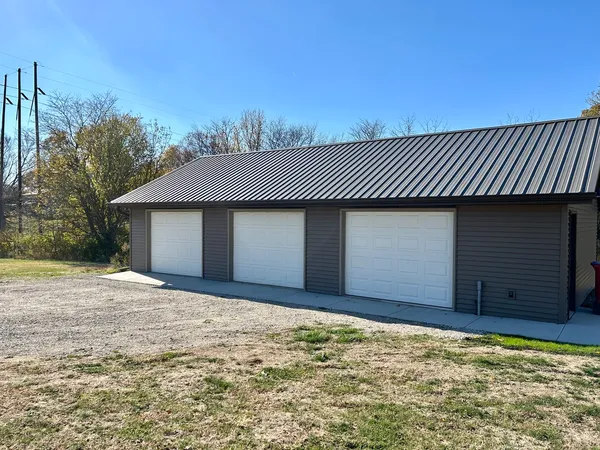 $340,000 | 2345 East 275th Road, Oglesby, IL 61348