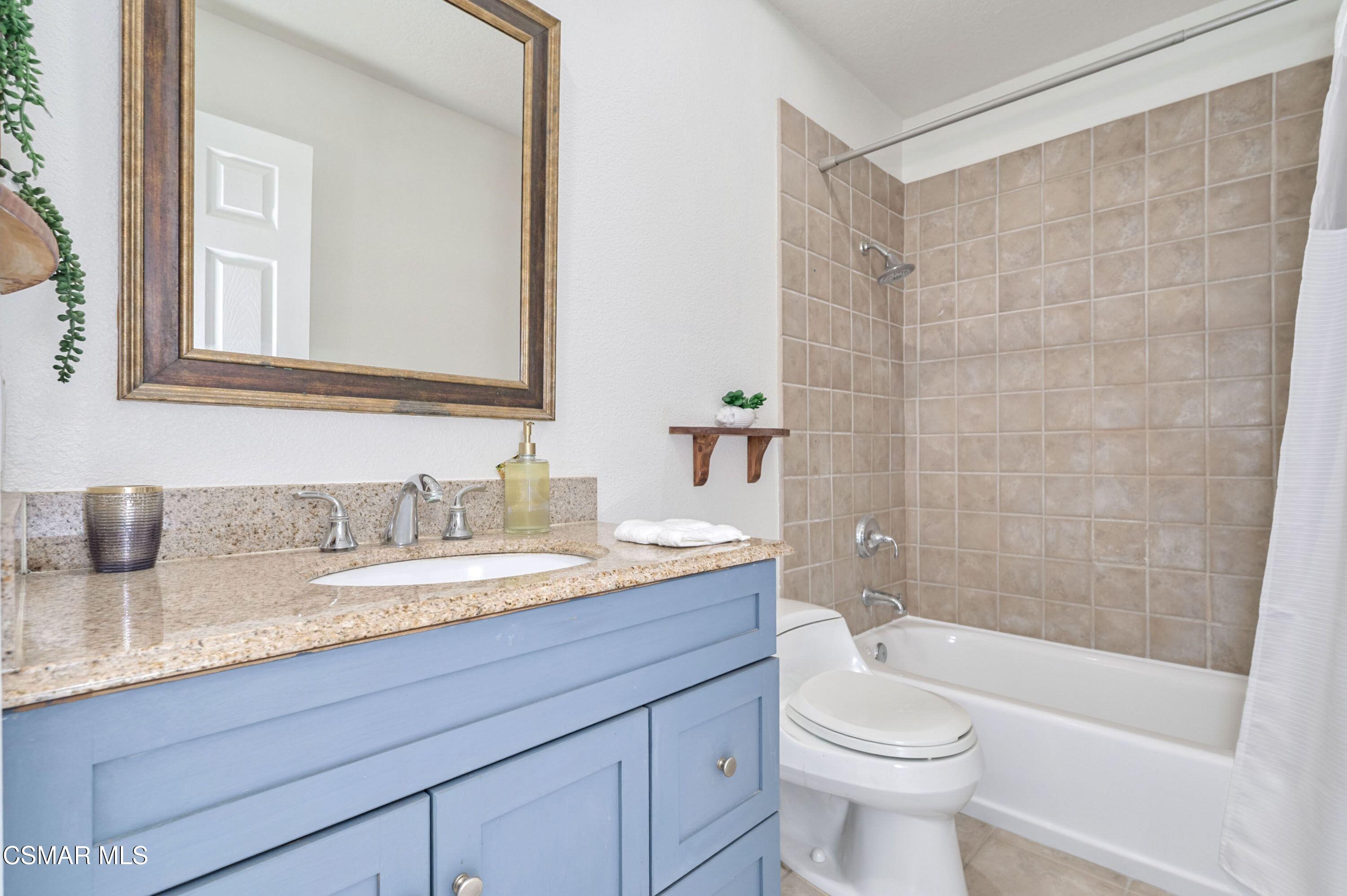 3125 Calusa Avenue Simi Valley, CA 93063 - Photo 24 of 46 3125 Calusa – Hall Bath