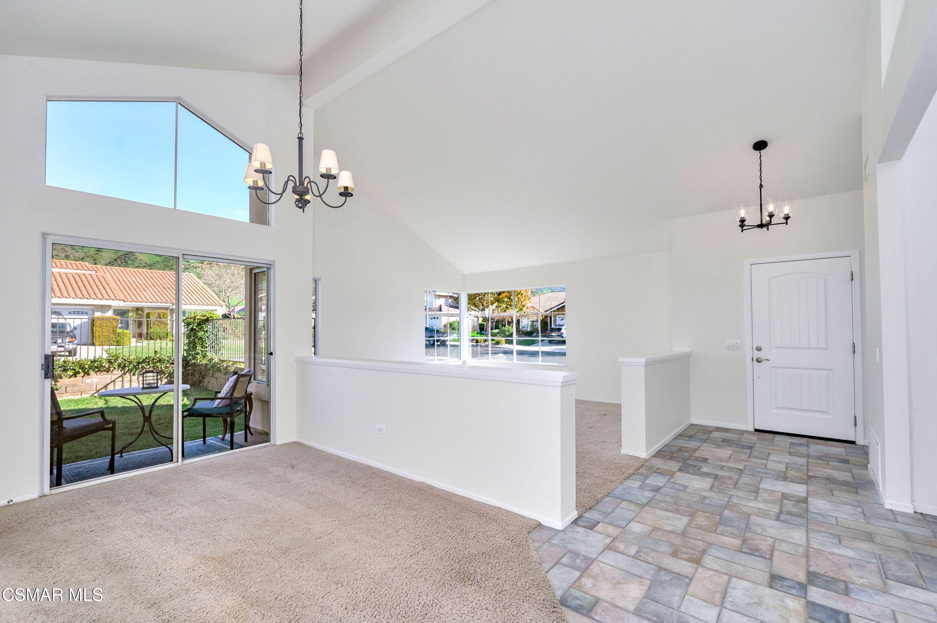 3125 Calusa Avenue Simi Valley, CA 93063 - Photo 8 of 46 3125 Calusa – Dining and Living Room