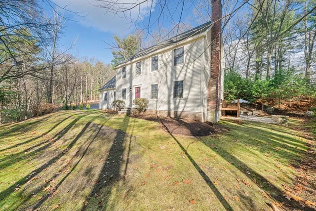 a view of a large white building
