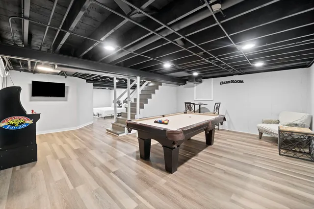 $425,000 | 325 West Central Avenue, Lombard, IL 60148