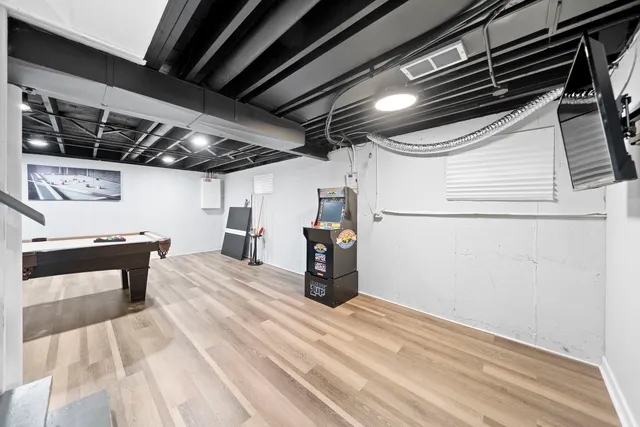 $425,000 | 325 West Central Avenue, Lombard, IL 60148