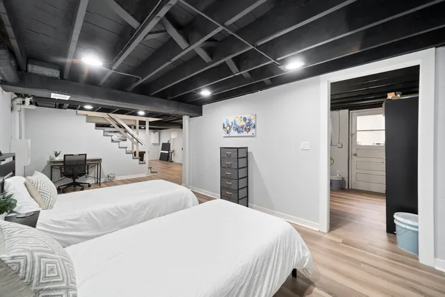 $425,000 | 325 West Central Avenue, Lombard, IL 60148