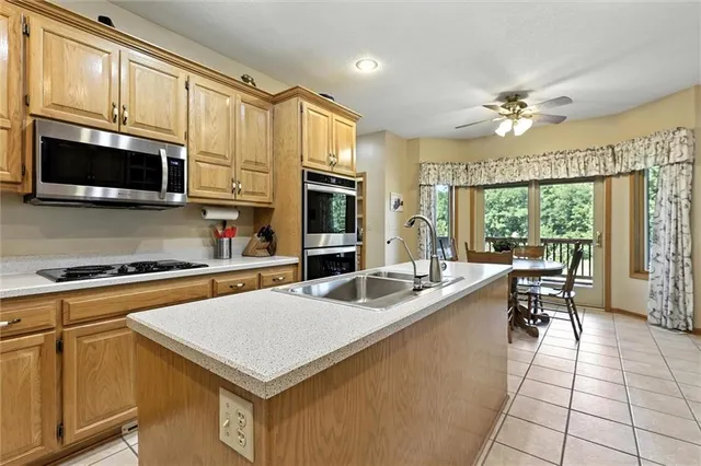 $1,300,000 | 7580 Southeast King Road, Holt, MO 64048