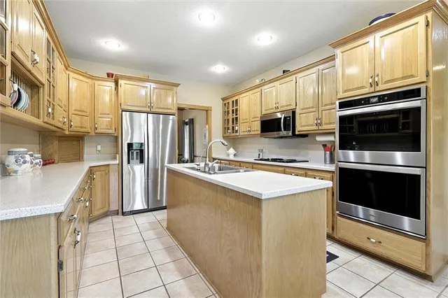 $1,300,000 | 7580 Southeast King Road, Holt, MO 64048