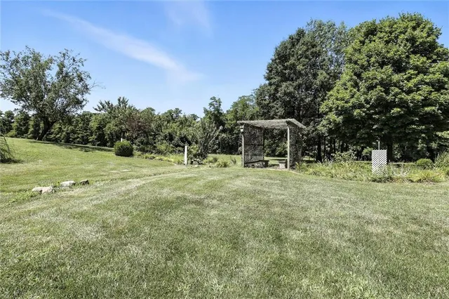 $1,300,000 | 7580 Southeast King Road, Holt, MO 64048