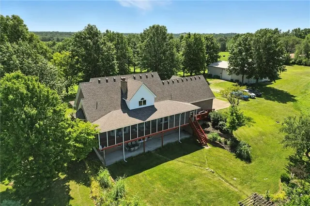 $1,300,000 | 7580 Southeast King Road, Holt, MO 64048