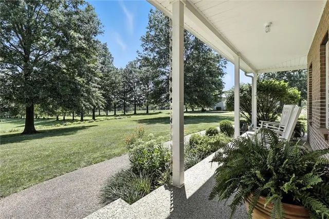 $1,300,000 | 7580 Southeast King Road, Holt, MO 64048