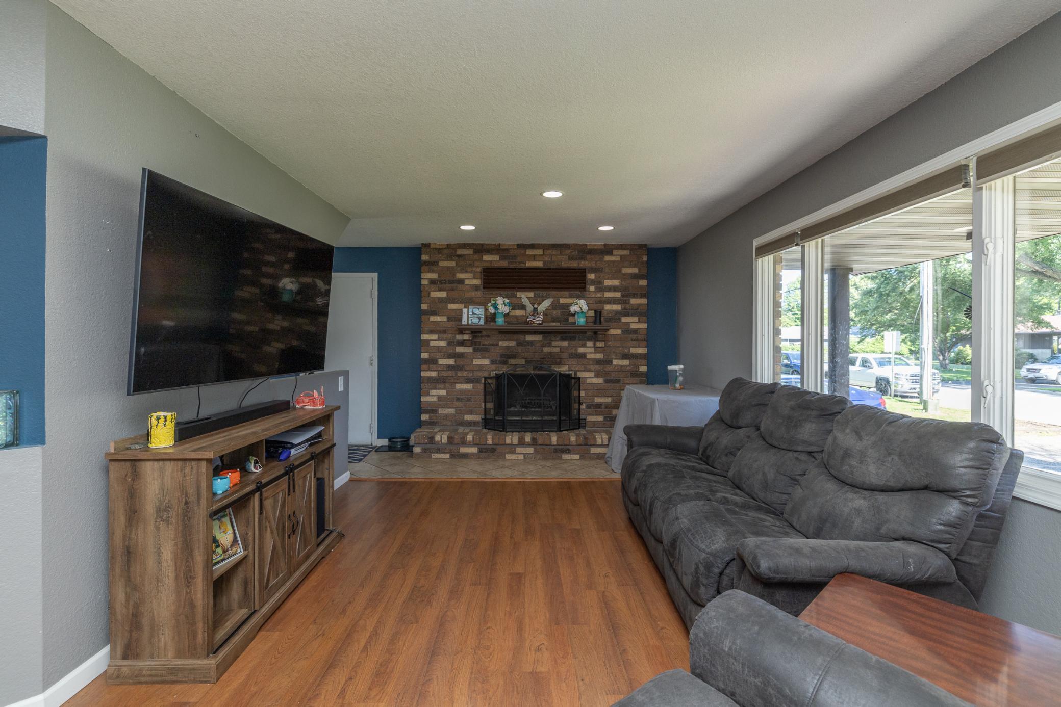 1478 Walnut Street Prescott, WI 54021 - Photo 5 of 34 Gallery Image 5