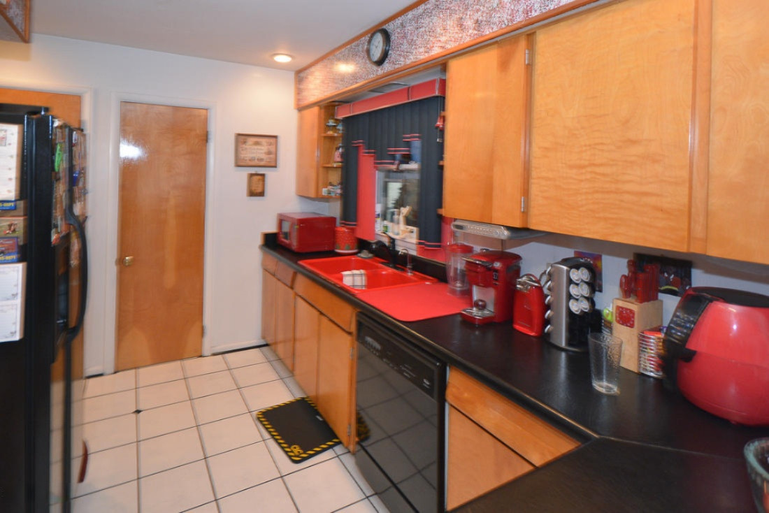 3311 Grace Road Kalamazoo, MI 49006 - Photo 6 of 25 3311Grace_08