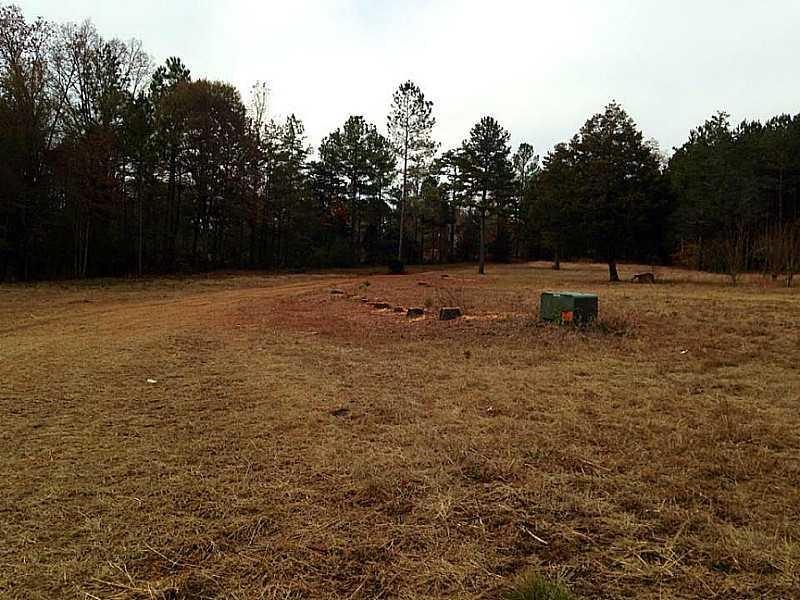 986 Drake Woods Road Danielsville, GA 30633 - Photo 3 of 5