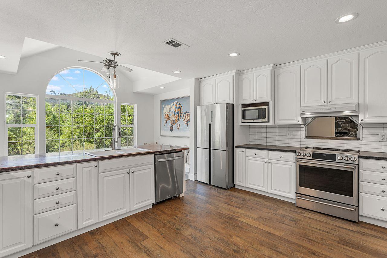 3266 Campbell Circle Rescue, CA 95672 - Photo 6 of 44 The most amazing kitchen ~ open and bright