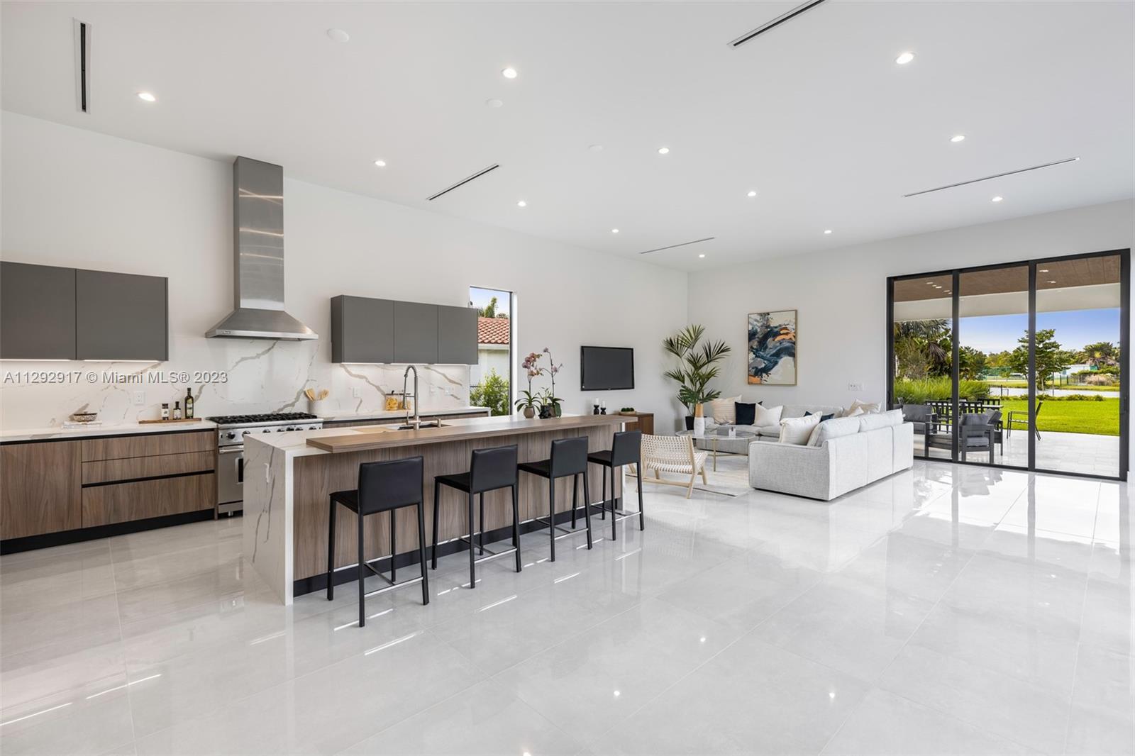 491 Ranch Road Weston, FL 33326 - Photo 11 of 46