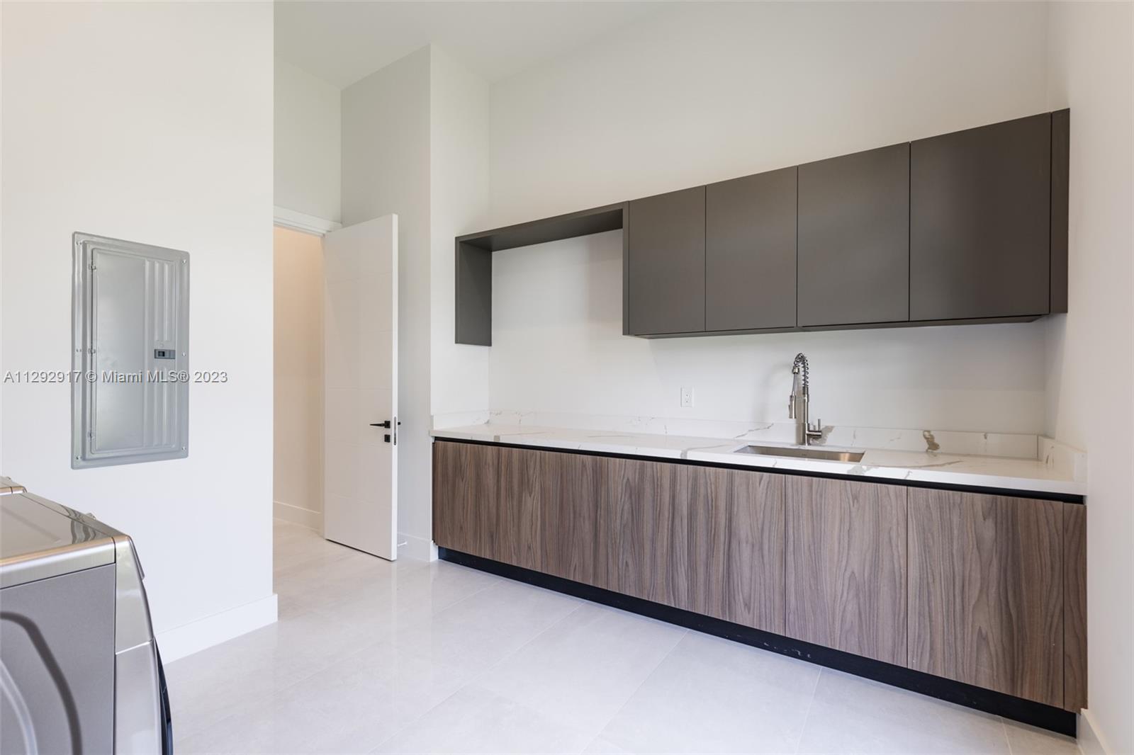 491 Ranch Road Weston, FL 33326 - Photo 37 of 46