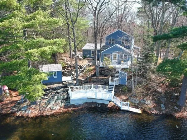$895,000 | 19 Bennetts Road, Sturbridge, MA 01566