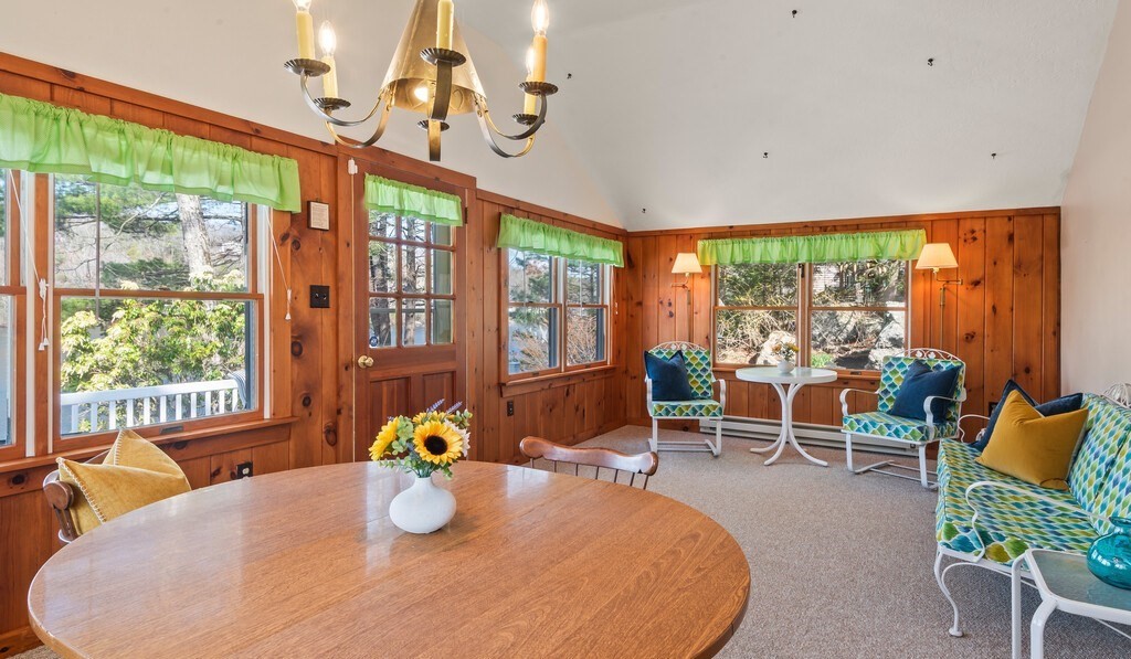 19 Bennetts Road Sturbridge, MA 01566 - Photo 15 of 42