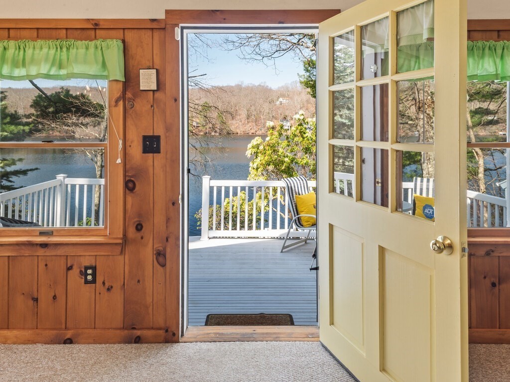 19 Bennetts Road Sturbridge, MA 01566 - Photo 16 of 42