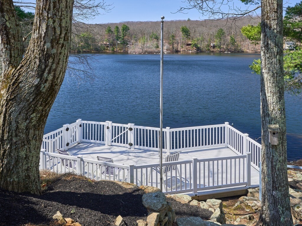 19 Bennetts Road Sturbridge, MA 01566 - Photo 18 of 42