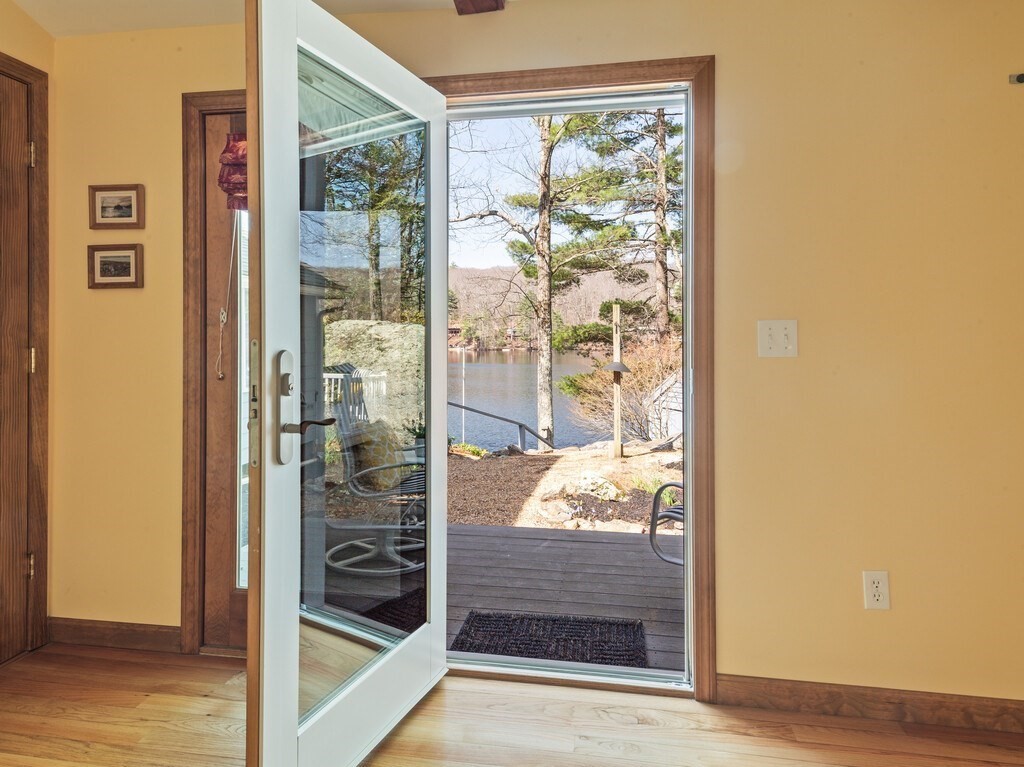 19 Bennetts Road Sturbridge, MA 01566 - Photo 20 of 42