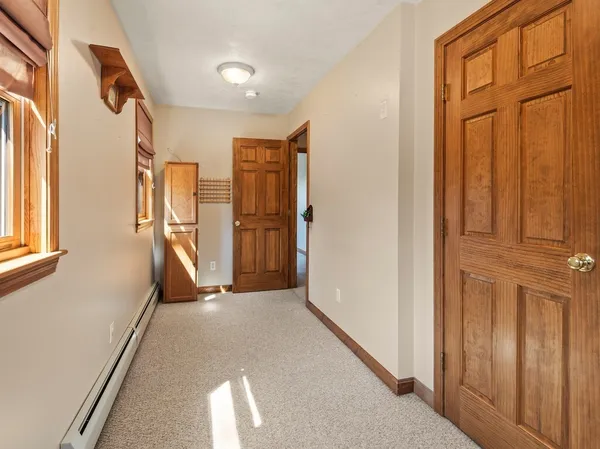 $895,000 | 19 Bennetts Road, Sturbridge, MA 01566