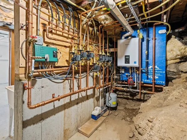 $895,000 | 19 Bennetts Road, Sturbridge, MA 01566