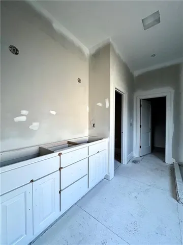 $635,229 | 7609 Northeast 103rd Terrace, Kansas City, MO 64157