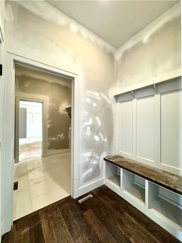 $635,229 | 7609 Northeast 103rd Terrace, Kansas City, MO 64157