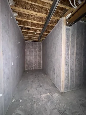 $635,229 | 7609 Northeast 103rd Terrace, Kansas City, MO 64157