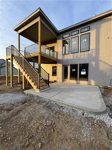 $635,229 | 7609 Northeast 103rd Terrace, Kansas City, MO 64157