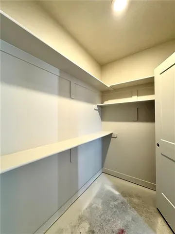 $635,229 | 7609 Northeast 103rd Terrace, Kansas City, MO 64157