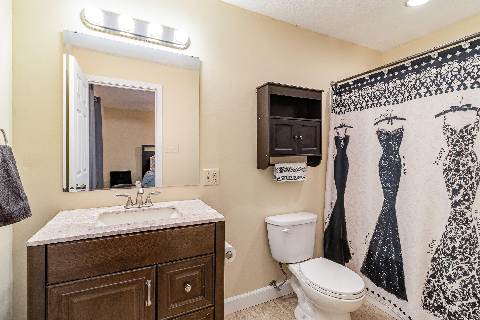 783 McCool Road Valparaiso, IN 46385 - Photo 7 of 14 2038x1358