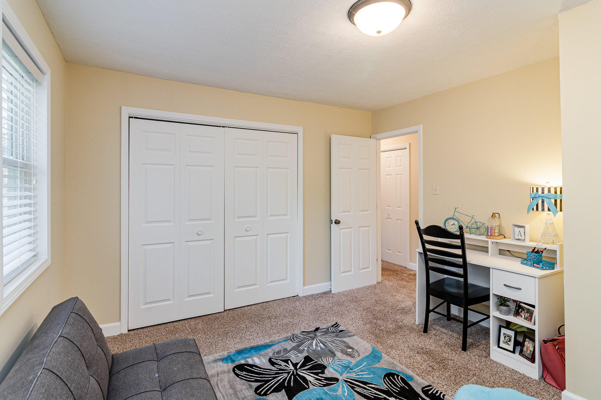 783 McCool Road Valparaiso, IN 46385 - Photo 9 of 14 2038x1358
