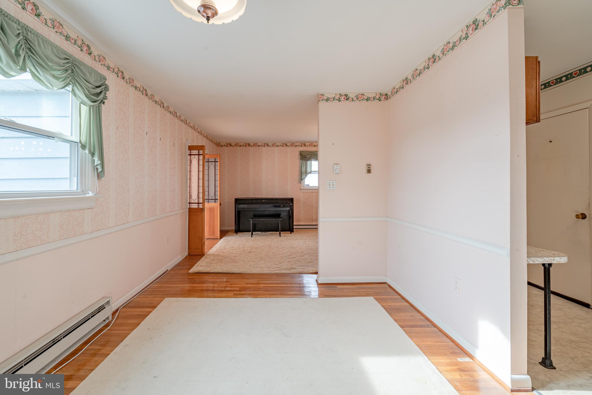 856 Sue Grove Road Baltimore, MD 21221 - Photo 13 of 67 Gallery Image 13