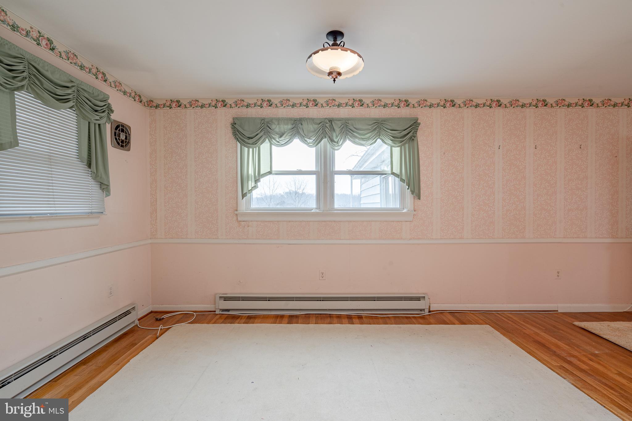 856 Sue Grove Road Baltimore, MD 21221 - Photo 14 of 67 Gallery Image 14
