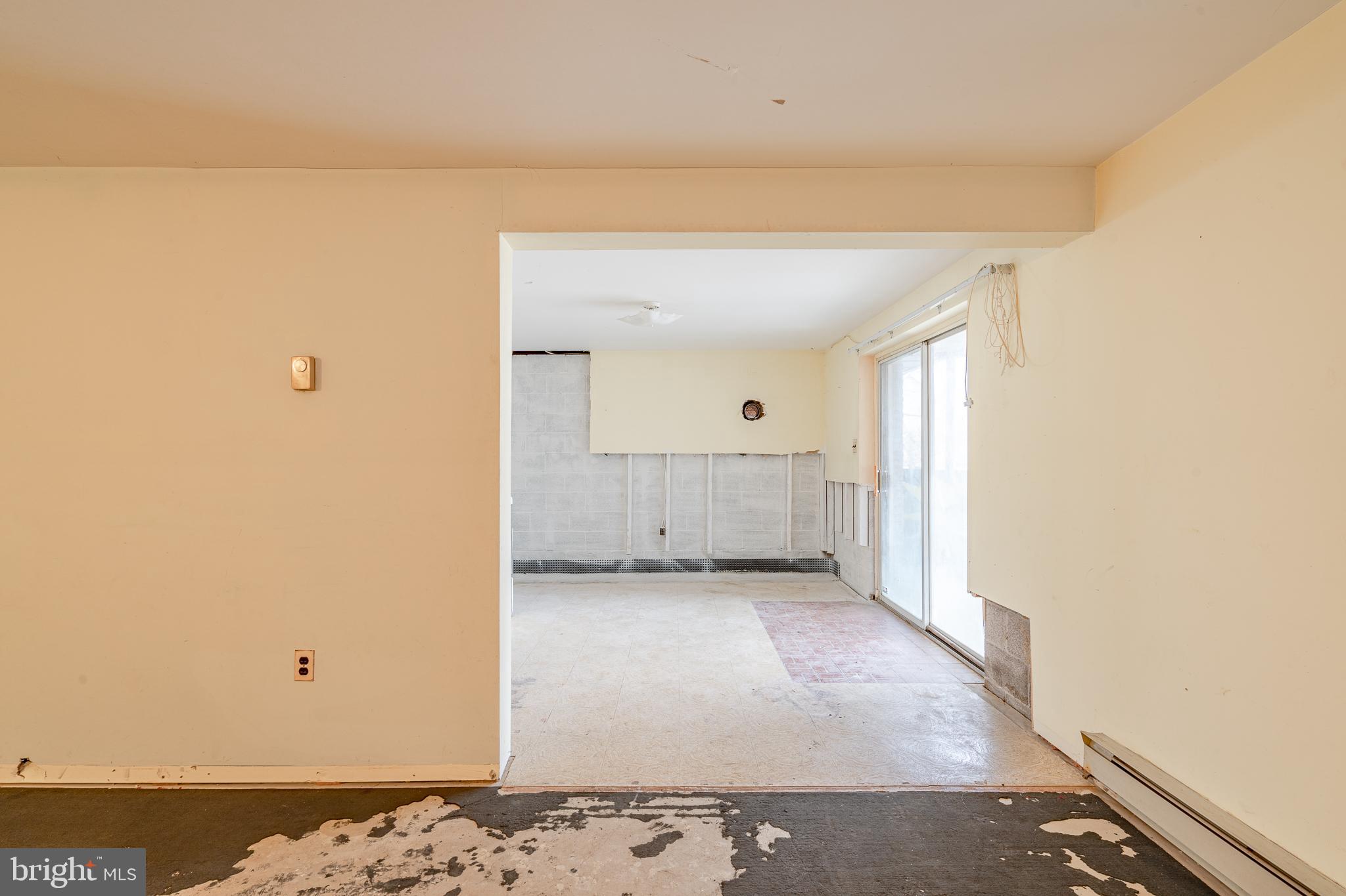856 Sue Grove Road Baltimore, MD 21221 - Photo 32 of 67 Gallery Image 32