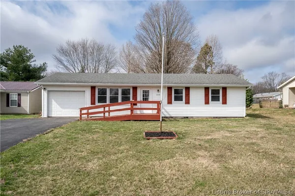 $200,000 | 1108 Parkview Drive, Salem, IN 47167